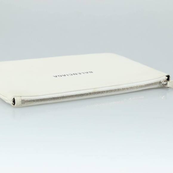 BALENCIAGA Pouch Leather White Silver 551992 Auth bs21014